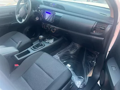 Toyota Hilux TOYOTA HILUX DOUBLE CABIN || 2.4L DIESEL 4×4 | WHITE 2026-8
