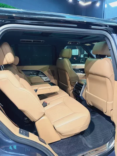 Range Rover Vogue Se P530 Long WheelBase-18