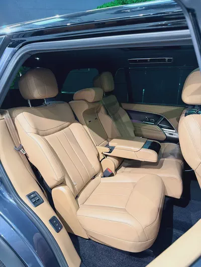 Range Rover Vogue Se P530 Long WheelBase-19