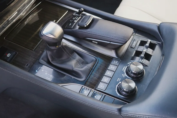 Lexus LX 570 Sport 2017 | GCC Specs | Pristine Condition