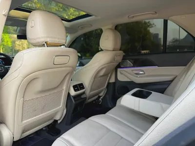 Mercedes-Benz GLE 350 - 2020 - Low Mileage - Excellent Condition-9