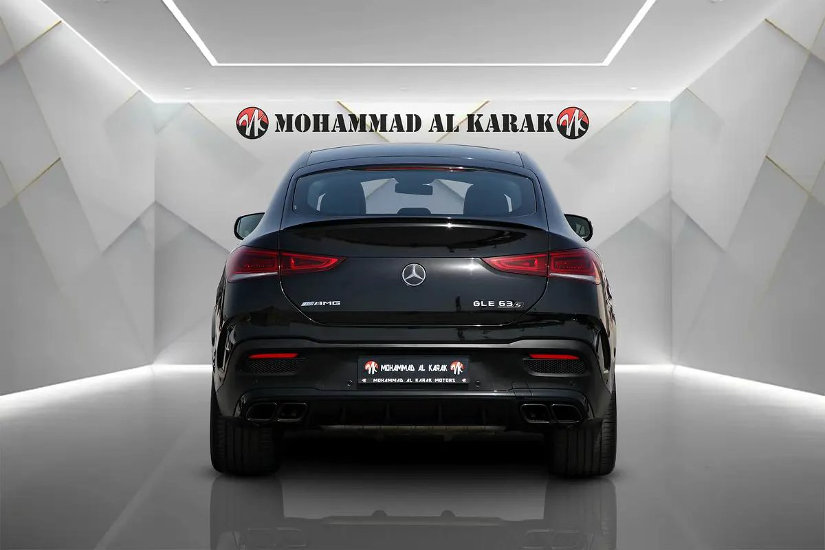MERCEDES BENZ GLE 63 S - 2021 - GCC - CARBON EDITION - FULLY LOADED - AMAZING CONDITION-2-2