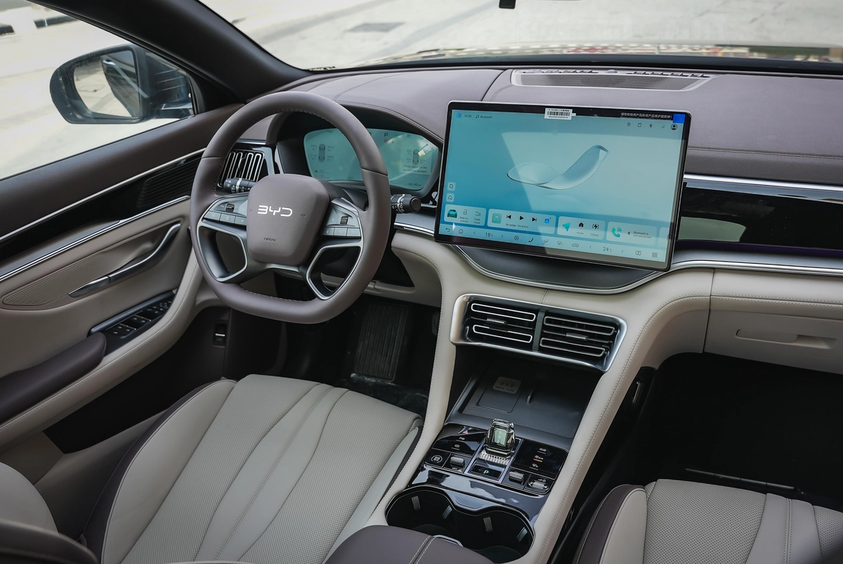 BYD Song Plus DM-i 112KM Premium-12-12