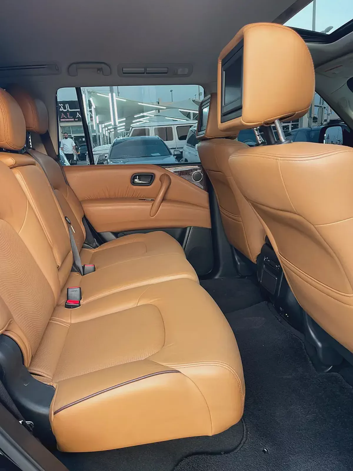 نيسان بترول 2016 خليجي V8 اسود Nissan Patrol LE Platinum 2016 GCC Specs-11-11