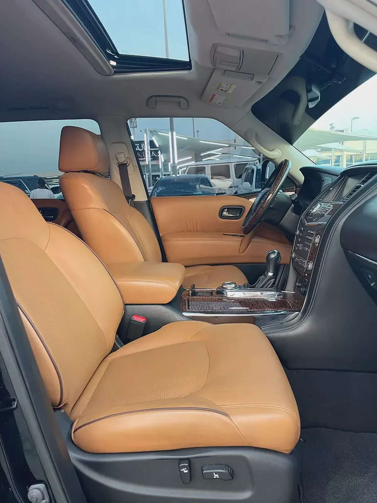 نيسان بترول 2016 خليجي V8 اسود Nissan Patrol LE Platinum 2016 GCC Specs-13-13