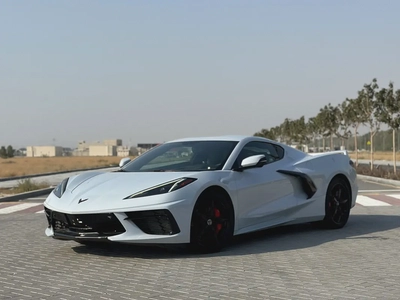 Accident-Free Chevrolet Corvette Stingray C8 | 2LT | 6.2L V8 | Arctic White / Black-4