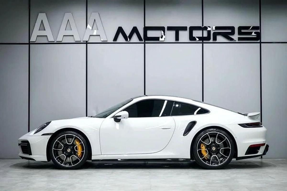 Porsche 911 Turbo 3.8L (580 HP) Coupe | GCC Specs | Full Option | Dealer Warranty Until 2027 | No Accident / No-13-0