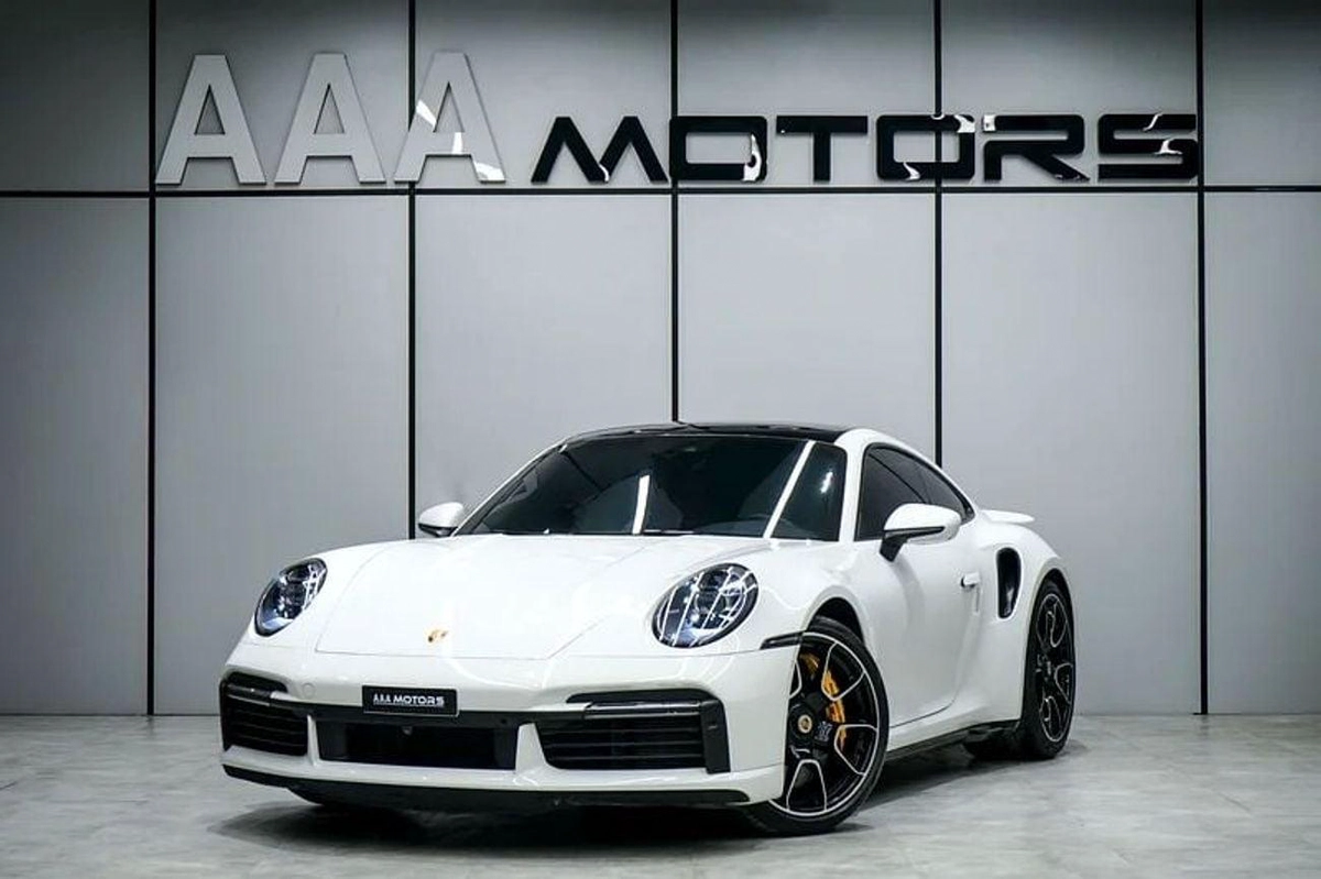 Porsche 911 Turbo 3.8L (580 HP) Coupe | GCC Specs | Full Option | Dealer Warranty Until 2027 | No Accident / No-0-0