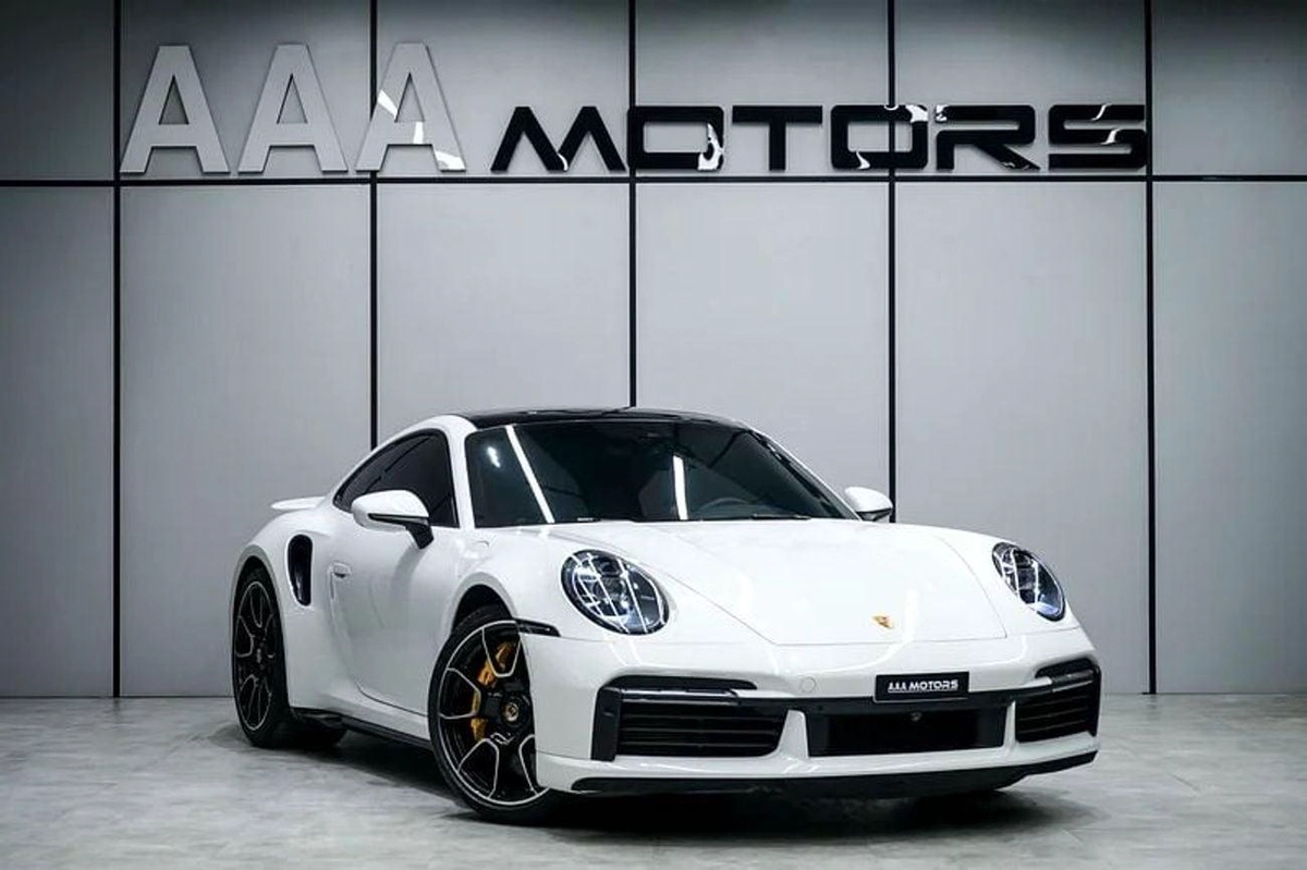 Porsche 911 Turbo 3.8L (580 HP) Coupe | GCC Specs | Full Option | Dealer Warranty Until 2027 | No Accident / No-2-0