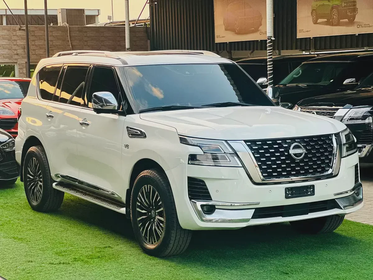 Nissan Patrol LE Platinum 2020 GCC Specs-2-2