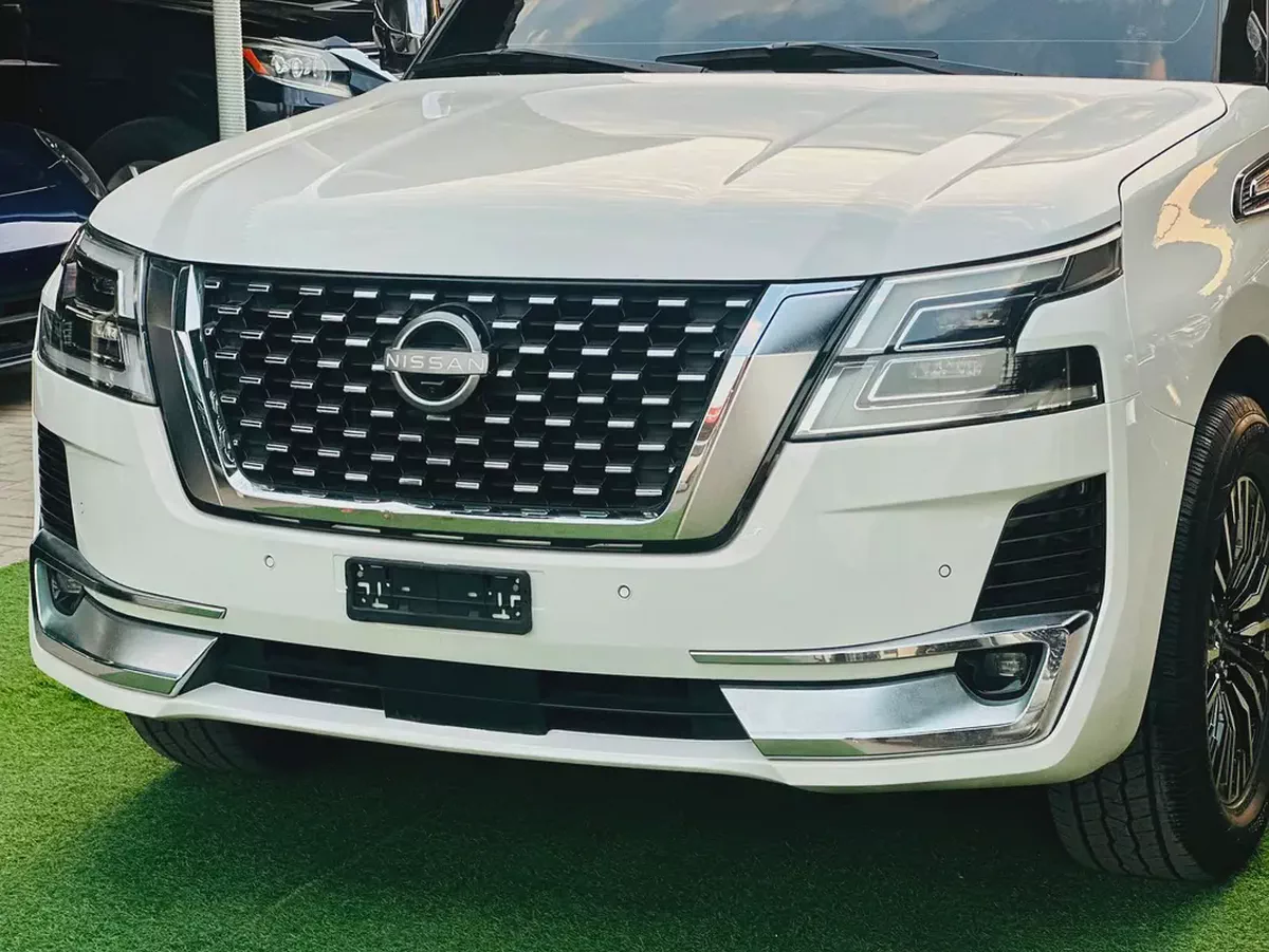 Nissan Patrol LE Platinum 2020 GCC Specs-3-3