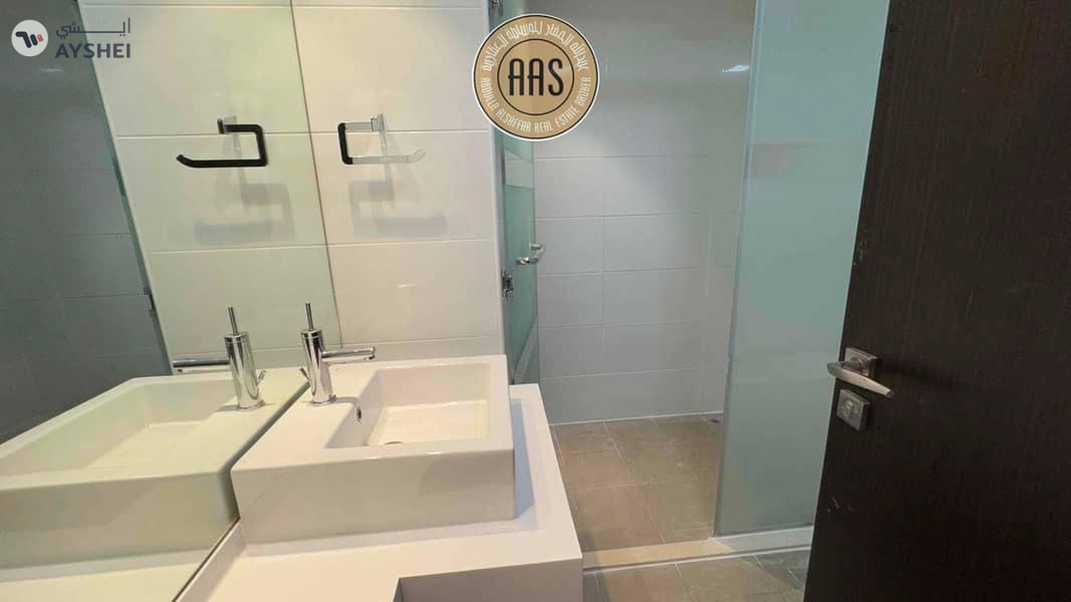 spacious 2bhk in sheikh zayad road rent only 130k-10-10