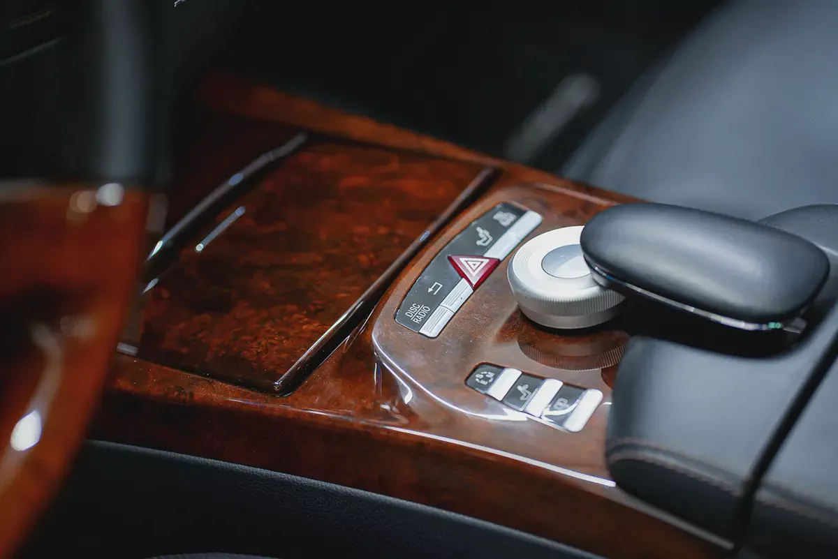 AED 1136 | MERCEDES S500 AMG 2012 | PRISTINE CONDITION | LOW KMS | HI SPECS | 1 YEAR WARRANTY-12-12