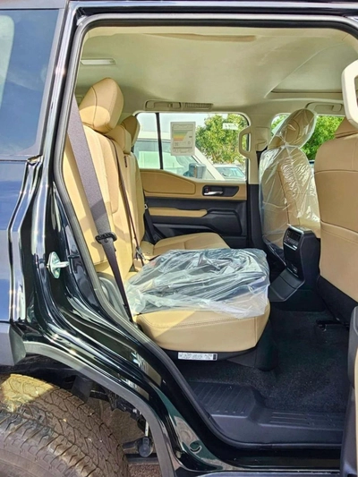 Toyota Prado TXL G ALL RONDER TURBO / 2.4L V4 PETROL / RADAR / DRIVER POWER SEAT WITH LEATHER-12