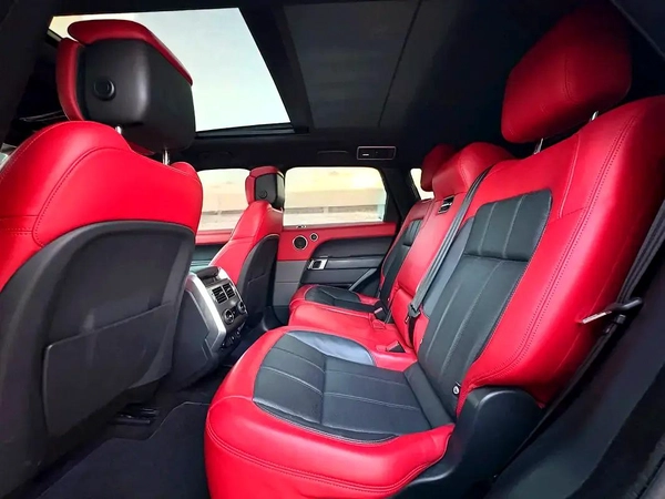 AED 2,790 P.M | 0% DOWN PAYMENT | RANGE ROVER SPORT HSE V6 | 2021 | GCC SPECS