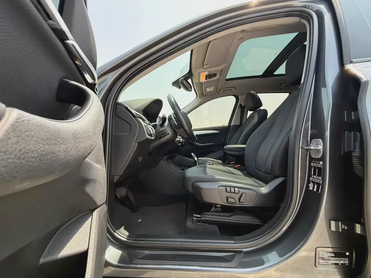 2022-BMW X1  sDrive20i-Under Warranty and Service Contract-Bank Finance Available-17-17