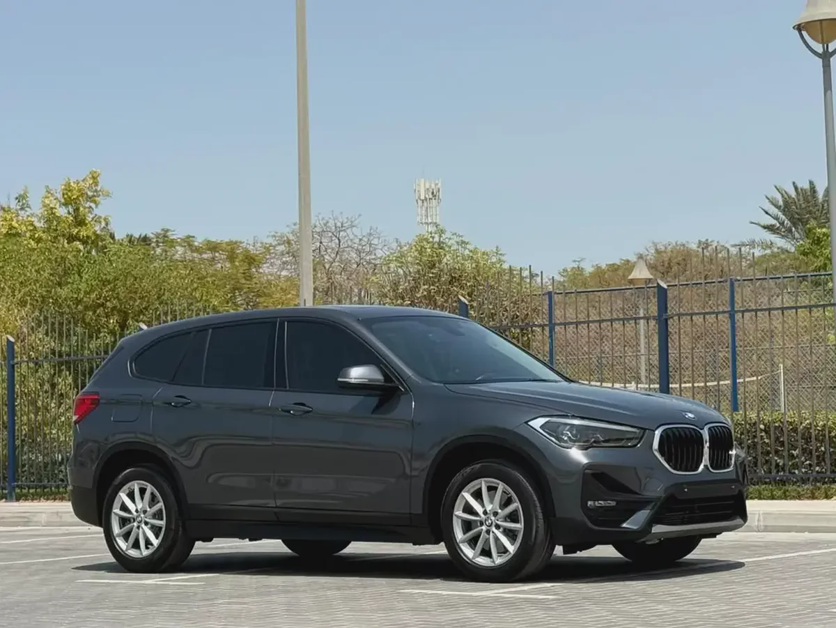 2022-BMW X1  sDrive20i-Under Warranty and Service Contract-Bank Finance Available-5-5