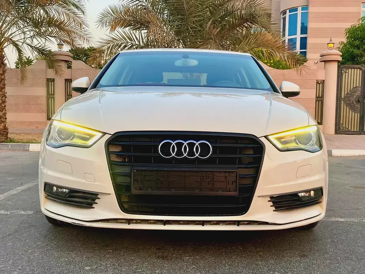 2015 AUDI A3 30TFSI || 4 Cylinder 1.4L || low mileage || well maintained-4-4