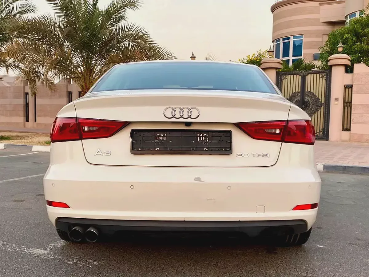 2015 AUDI A3 30TFSI || 4 Cylinder 1.4L || low mileage || well maintained-6-6