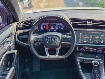 2024 Audi Q3 35 TFSI - GCC Specs - Brand New-4