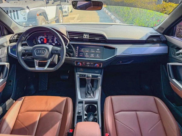 2024 Audi Q3 35 TFSI - GCC Specs - Brand New
