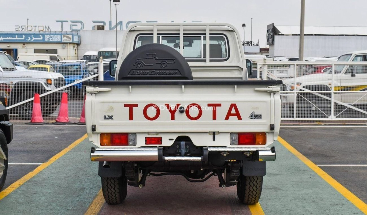 Toyota Land Cruiser Pick Up 2.8L Diesel  Auto Transmission-14-0