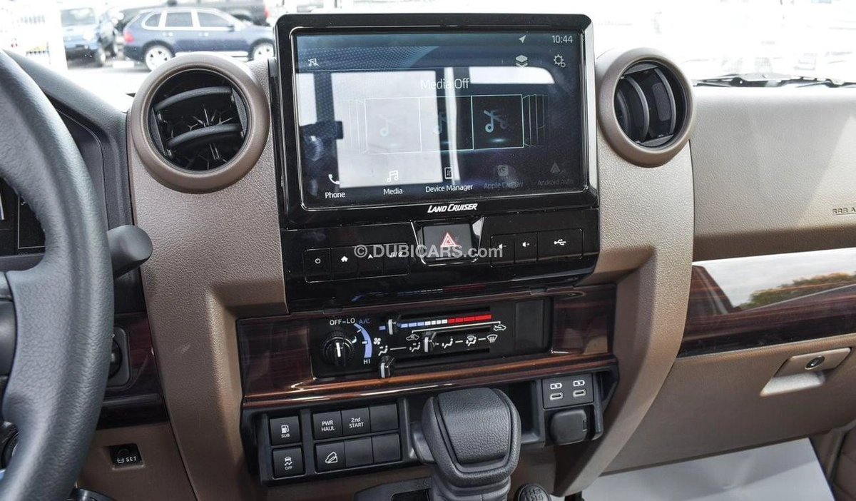 Toyota Land Cruiser Pick Up 2.8L Diesel  Auto Transmission-8-0