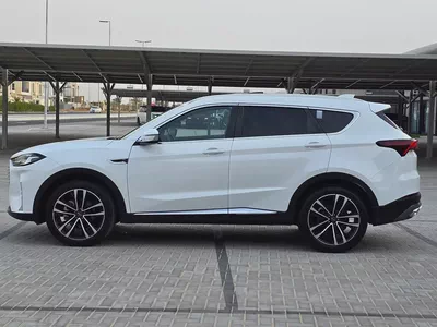 Jetour X70 Plus Luxury 2023 GCC Specs | 7-Seater | Under Warranty-6