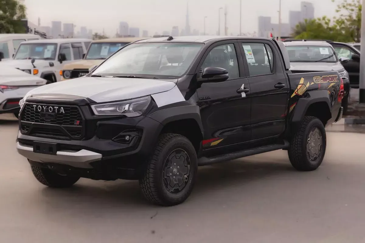 2026 Toyota Hilux GR Sport 2.8 DSL- GCC Specs - Brand New!