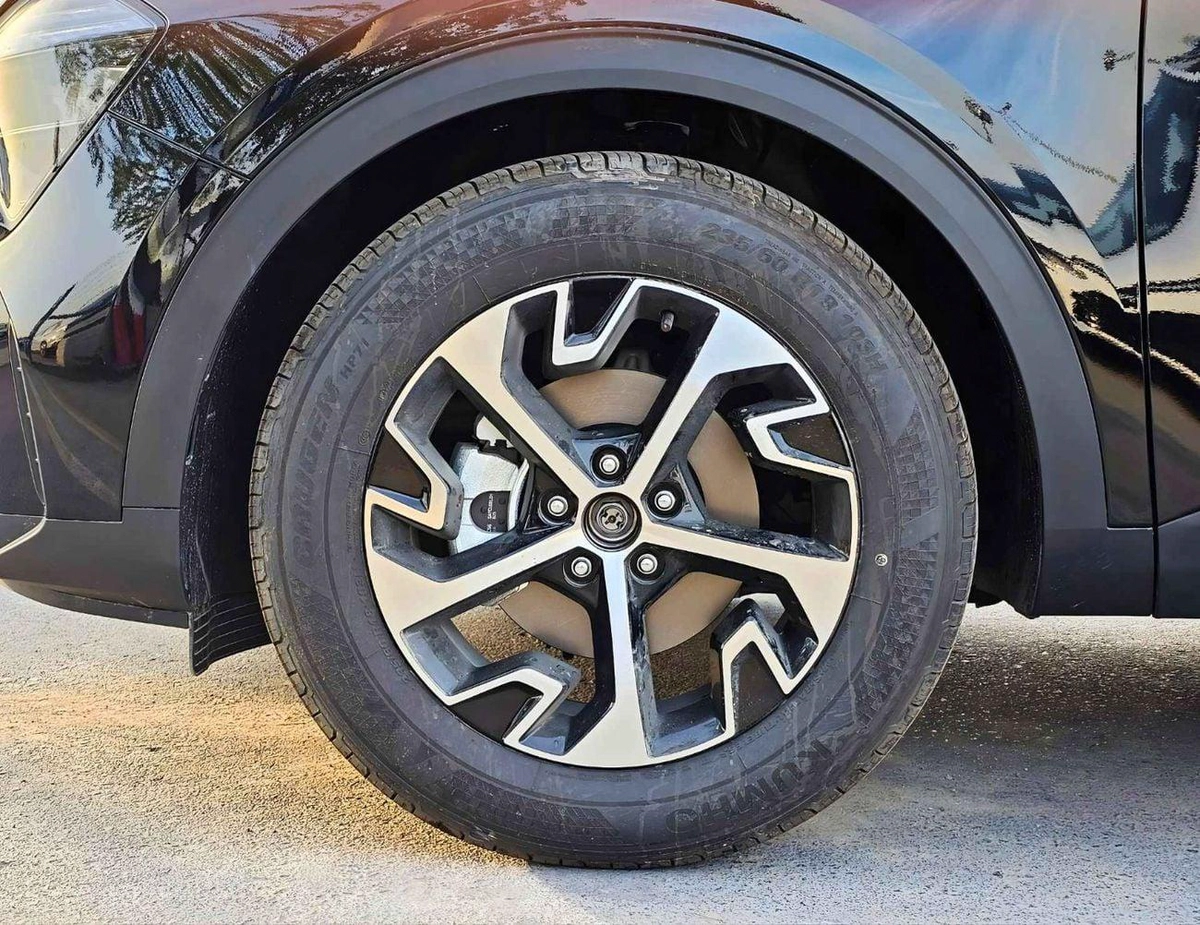 Kia Sportage PREMIUM SMART VERSION / 1.5L V4 PETROL / 360 CAMERA / PANORAMIC ROOF (CODE # KSRP)-8-8
