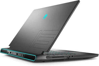 Dell Alienware  M15R7-1