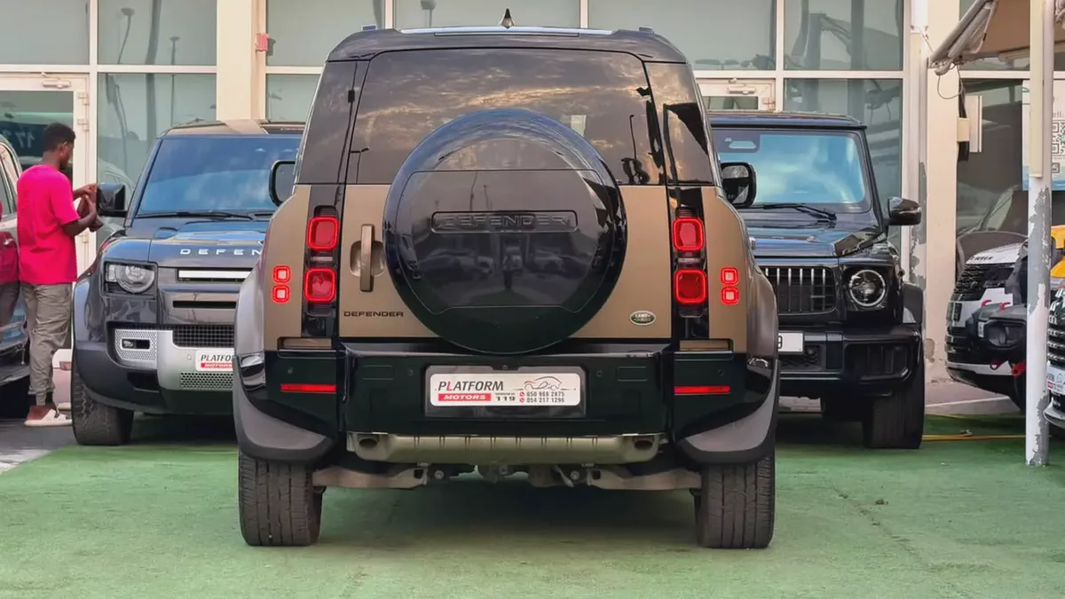 Land Rover Defender 110 SE P400 2022 | American Specs | Clean Title-3-3
