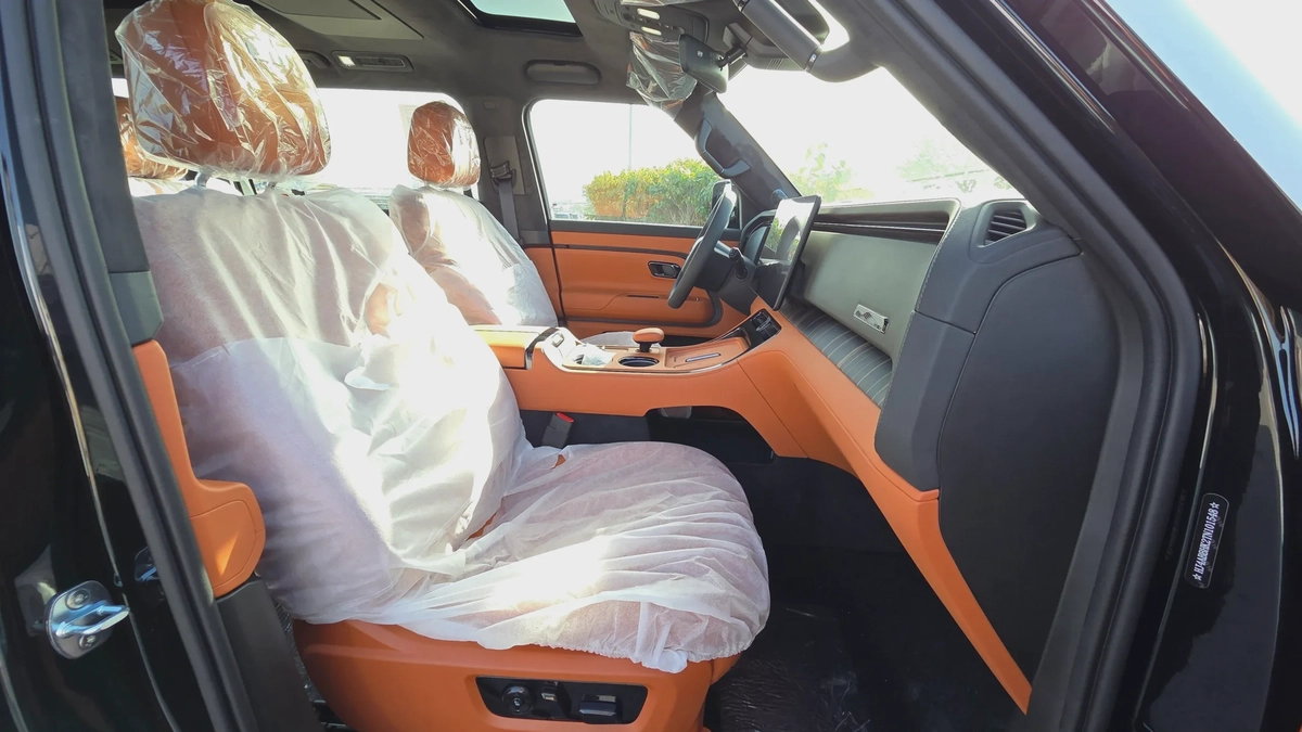 ROX ADAMAS (Black Edition Orange)