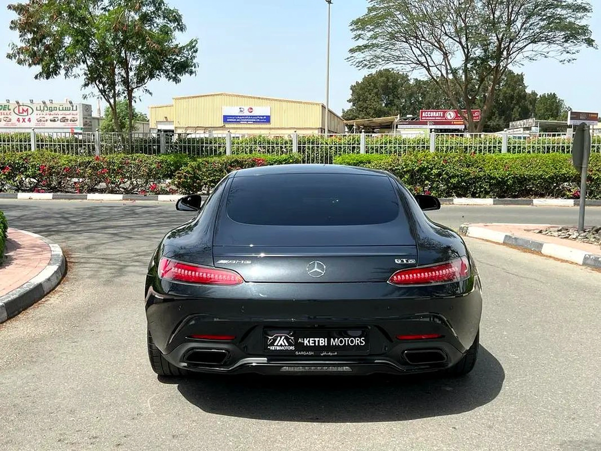 Mercedes-Benz AMG-GT S-3-3