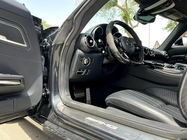 Mercedes-Benz AMG-GT S