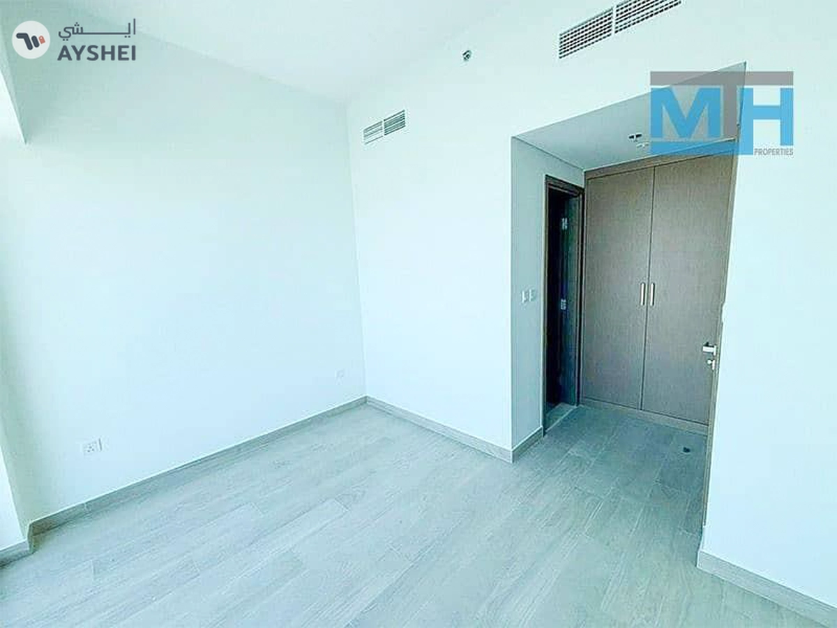 Creek Views II by Azizi (Azizi Fawad Residence), Dubai Healthcare City Phase 2, Al Jaddaf, Dubai