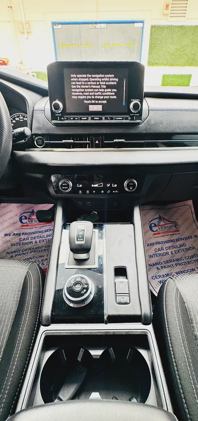 2023 Mitsubishi Outlander - GCC Specs - Like New!-8