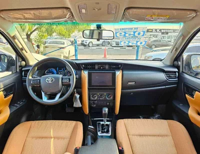 Toyota Fortuner EXR FORTUNER || 2.4L DIESEL V4 4WD / FR&RR PARKING SENSEOR / MANUAL AC (CODE # FDMC)-13