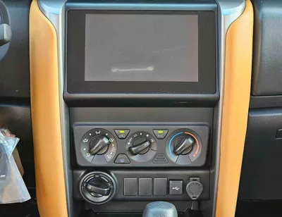 Toyota Fortuner EXR FORTUNER || 2.4L DIESEL V4 4WD / FR&RR PARKING SENSEOR / MANUAL AC (CODE # FDMC)-15