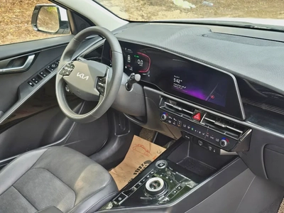 2025 Kia Niro EX - Efficient Hybrid Crossover - Korean Specs-14