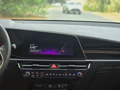 2025 Kia Niro EX - Efficient Hybrid Crossover - Korean Specs-8