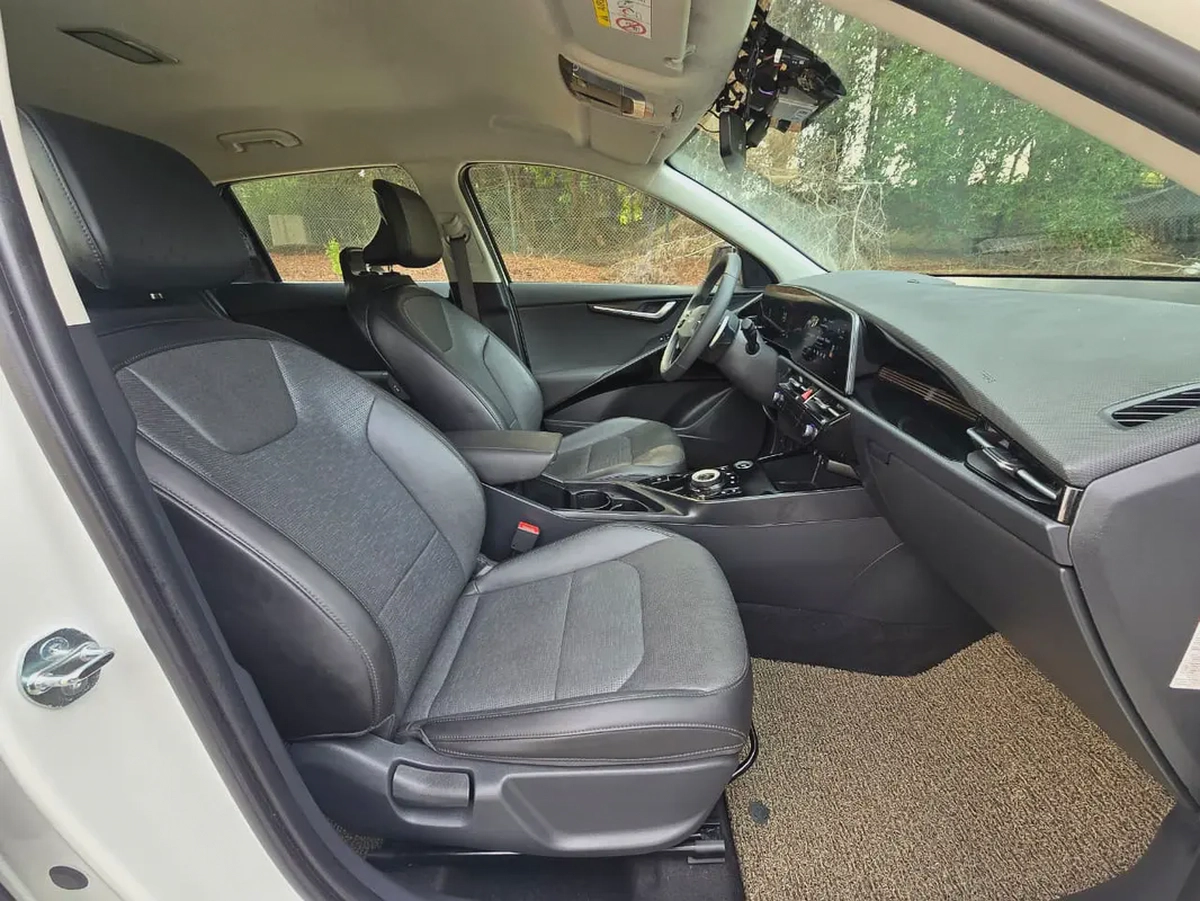 2025 Kia Niro EX - Efficient Hybrid Crossover - Korean Specs