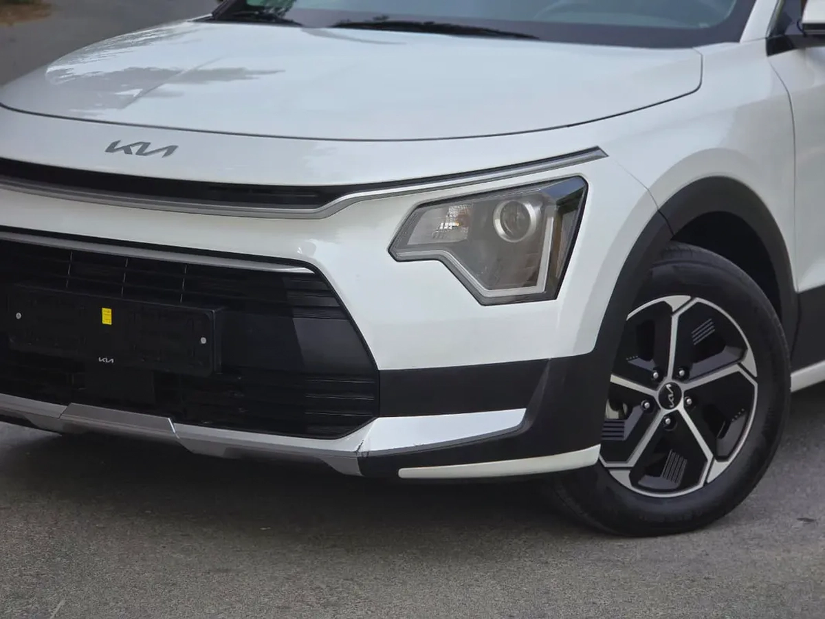 2025 Kia Niro EX - Efficient Hybrid Crossover - Korean Specs