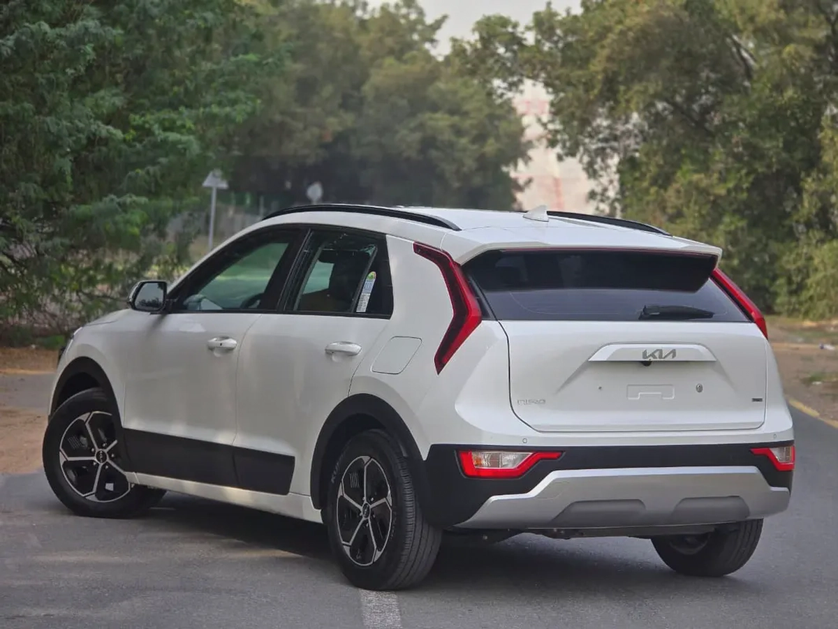 2025 Kia Niro EX - Efficient Hybrid Crossover - Korean Specs