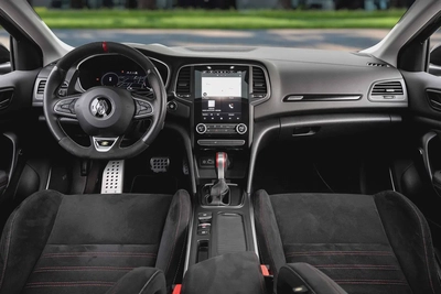 2,448 P.M |  Megane RS | 0% Downpayment | Renault Warranty!-7