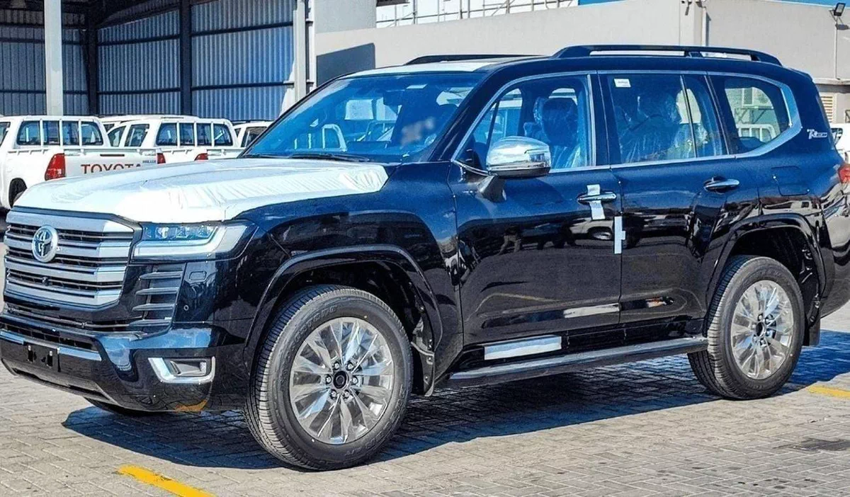 Toyota Land Cruiser VX LAND CRUISER VX 3.5L V6 PETROL 2025