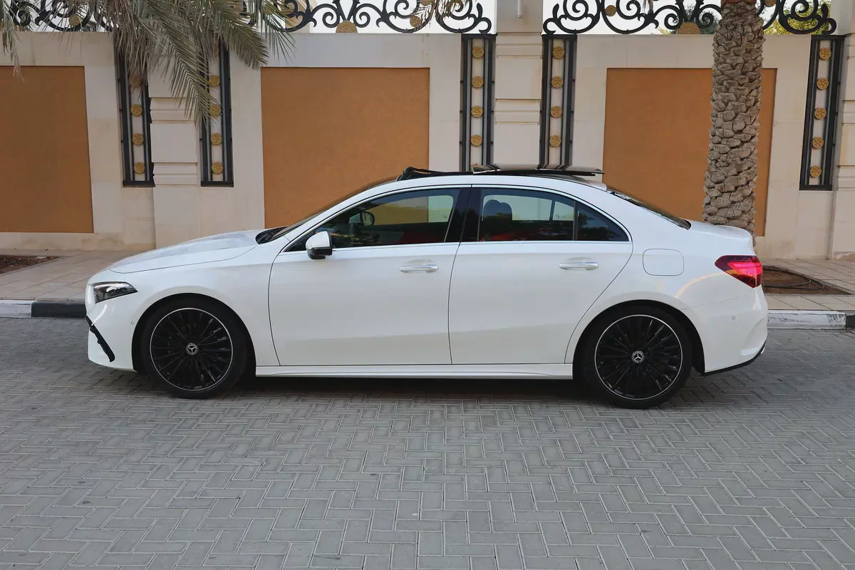 Mercedes-Benz A 200 AMG 2024 | GCC Specs | Under Warranty-7-7
