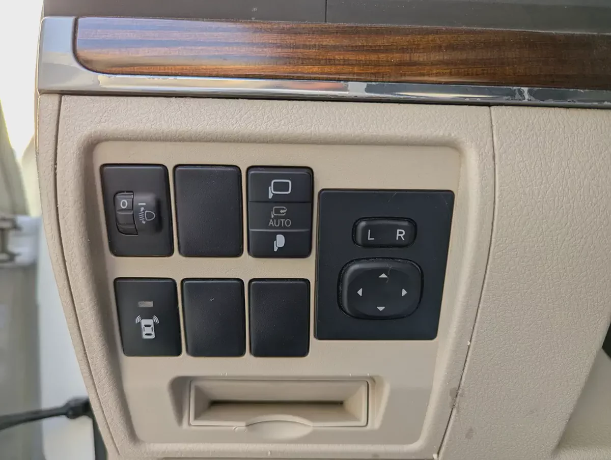 Toyota Land Cruiser 2018 GXR Top Full Option | GCC Specs | V8 4.6L |-12-12