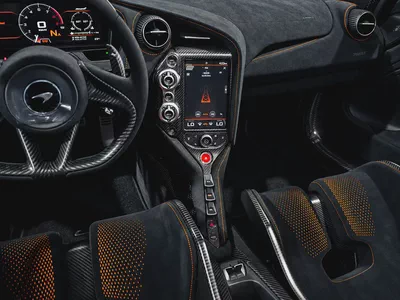 McLaren 765LT Spider, GCC, Under Warranty, Fully Loaded, Convertible,  Full Carbon Fibre, PPF-12