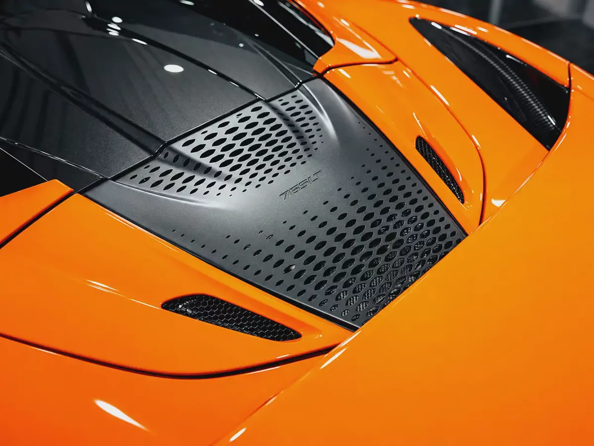 McLaren 765LT Spider, GCC, Under Warranty, Fully Loaded, Convertible,  Full Carbon Fibre, PPF-9-9